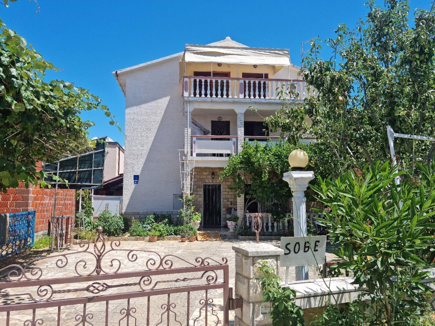 Rooms Mat Vir Exterior photo
